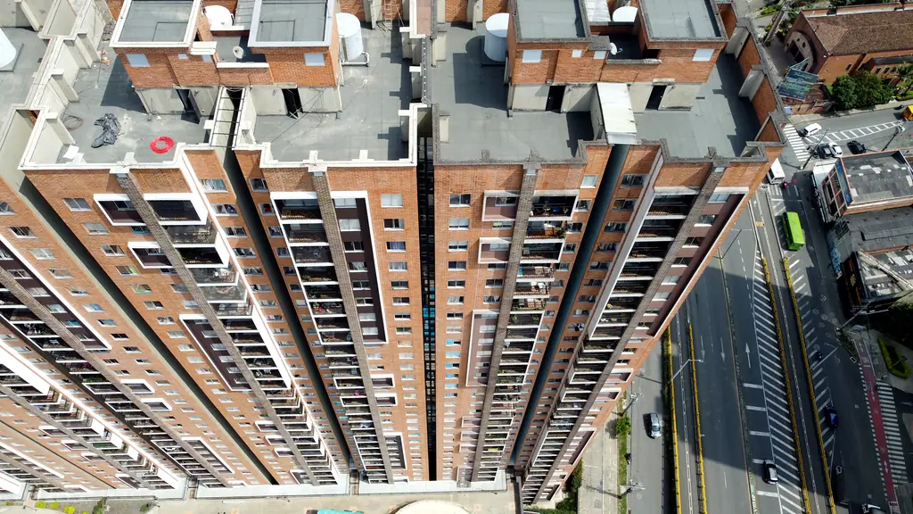 Lavado de fachadas con drones